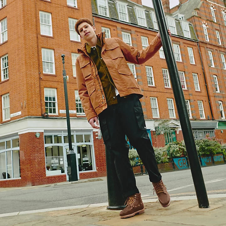 Timberland Authentic 7-Eye Chukka Boots in Brown