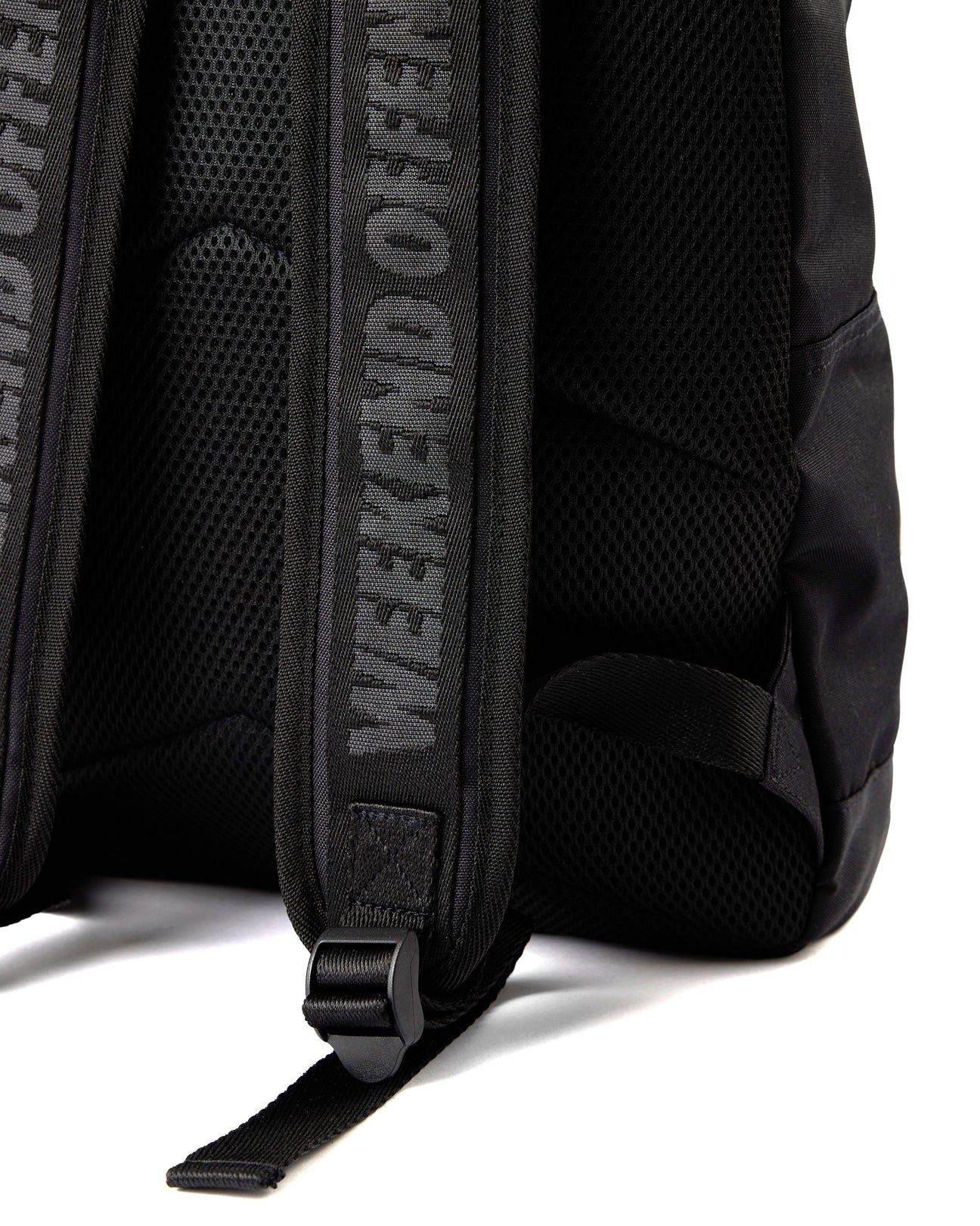 Weekend Offender Classic Rucksack Black