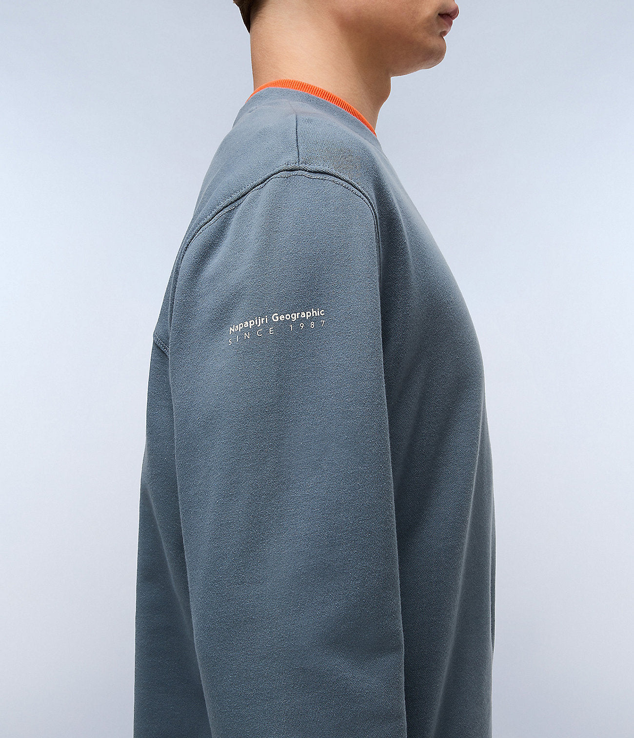 Napapijri Badge Summer Sweatshirt in Grey