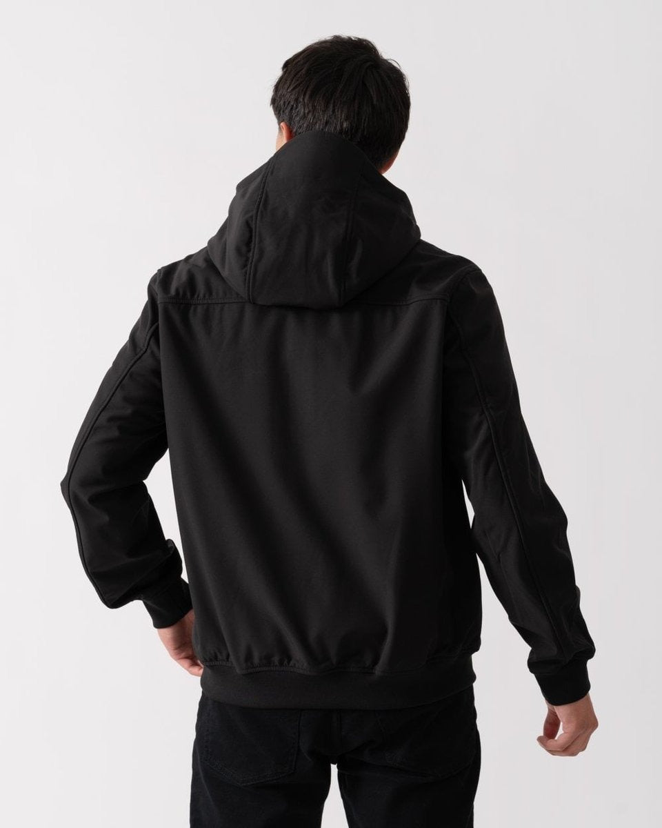 Lyle & Scott Fleece Back Softshell Jacket in Black