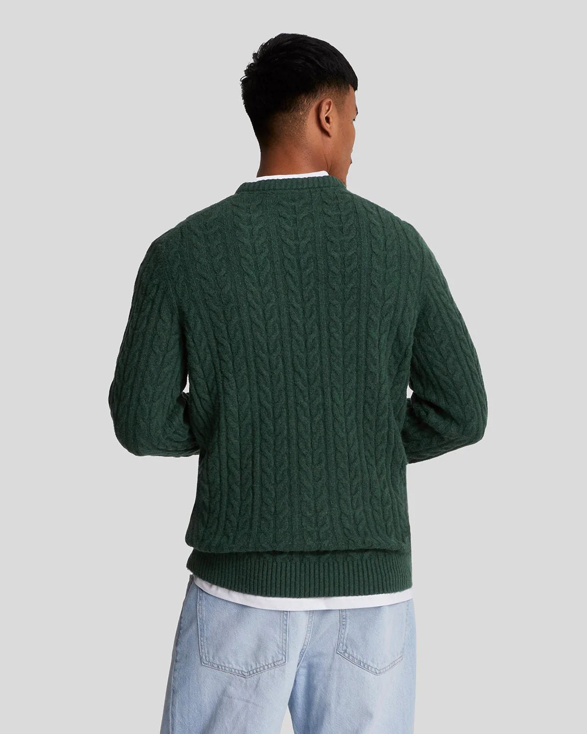 Lyle & Scott Cable Crew Neck Jumper in Green