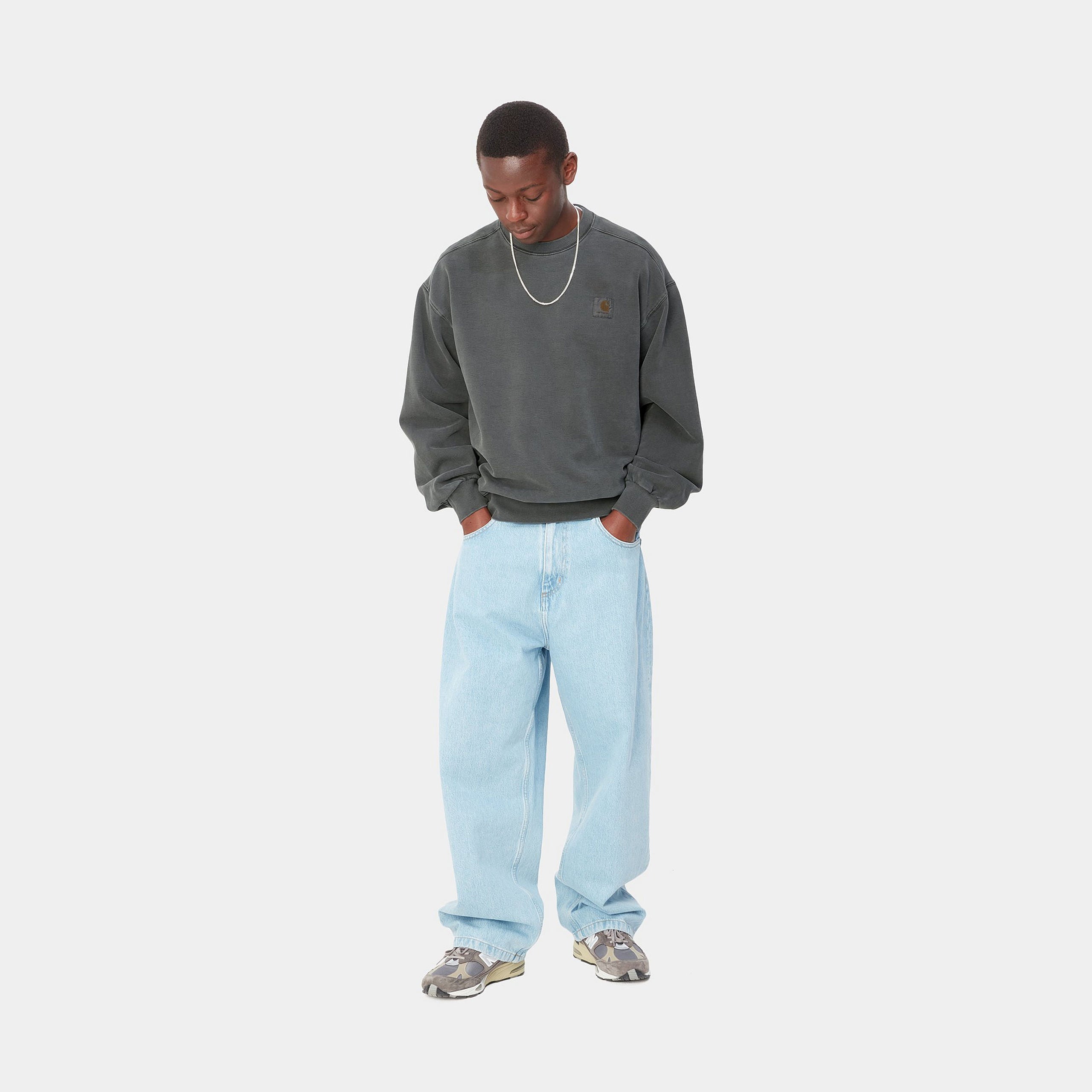 Carhartt WIP Garment Dyed Vista Crew Sweat Graphite Grey