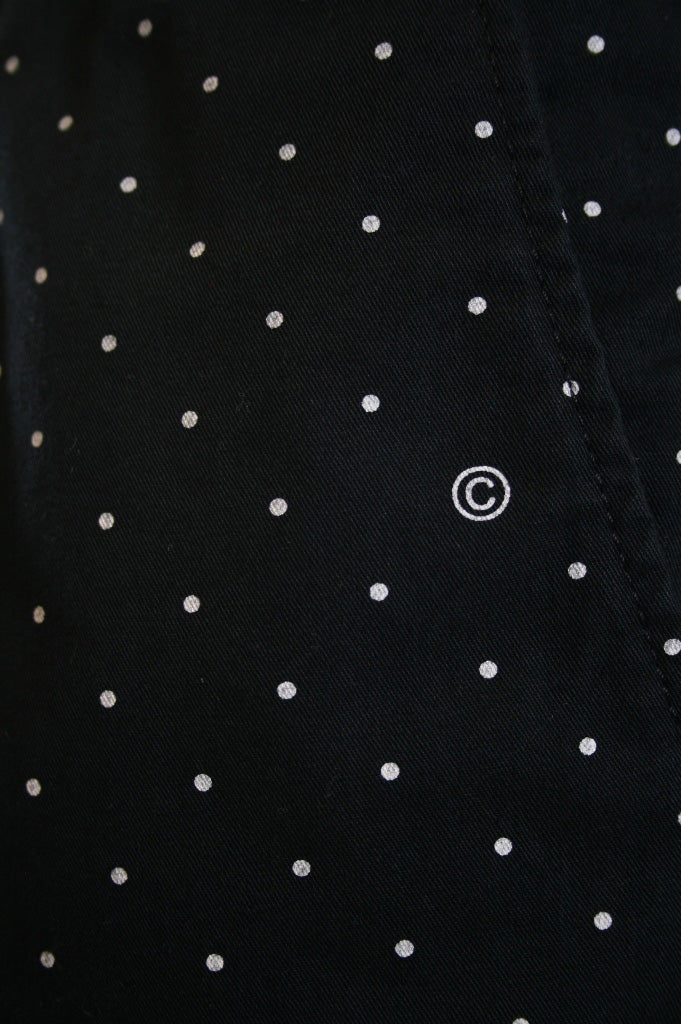 Carhartt Johnson Polka Dot Short in Black Rinse