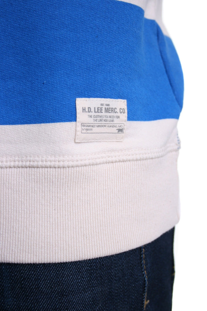 Lee Pocket Crew Sweat in Turtledove
