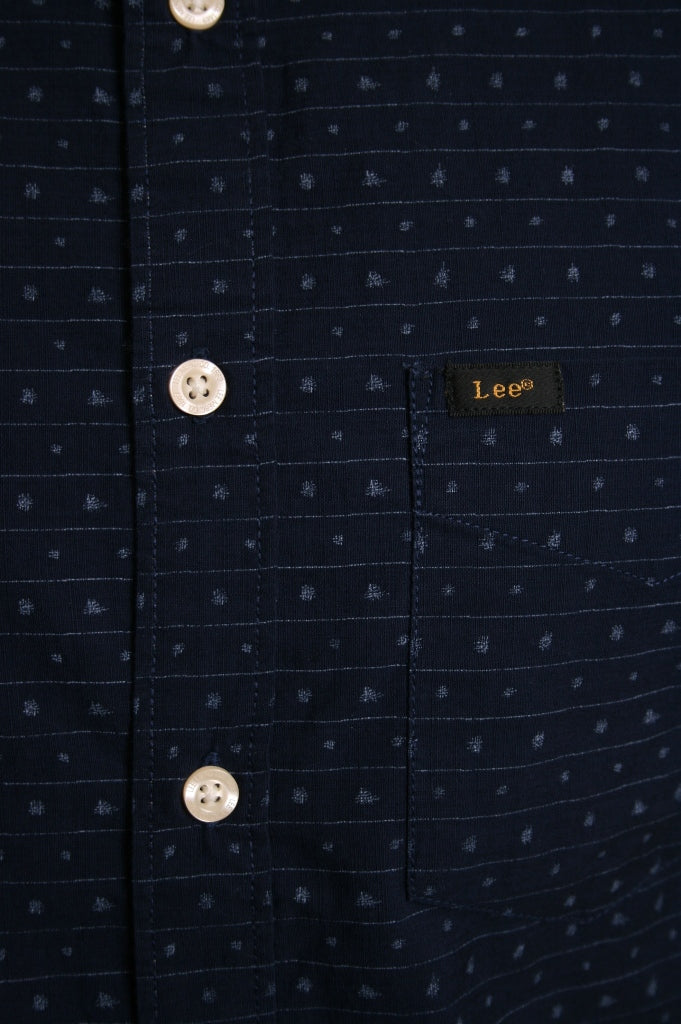 Lee Short Slim Fit Pattern Shirt in Navy