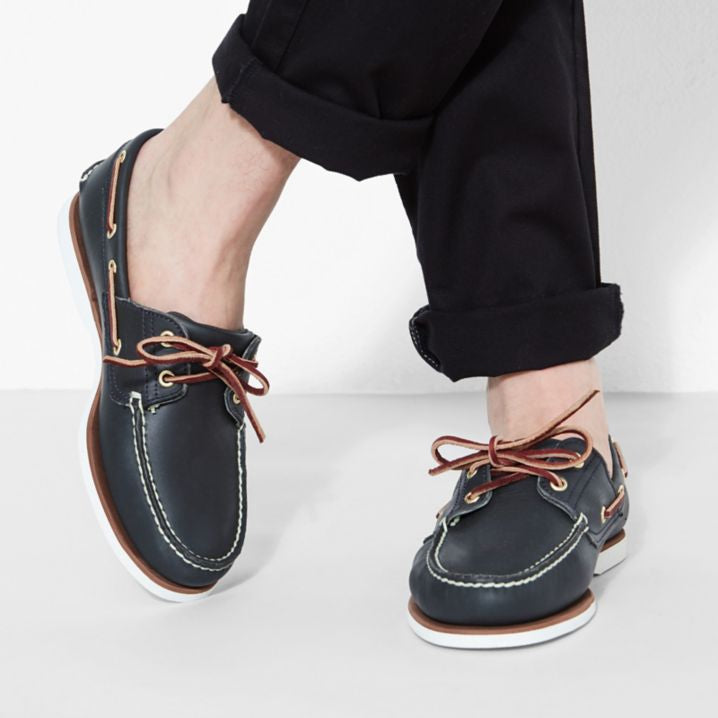 Timberland Classic 2 Eye Boat Shoes in Navy with White Sole
