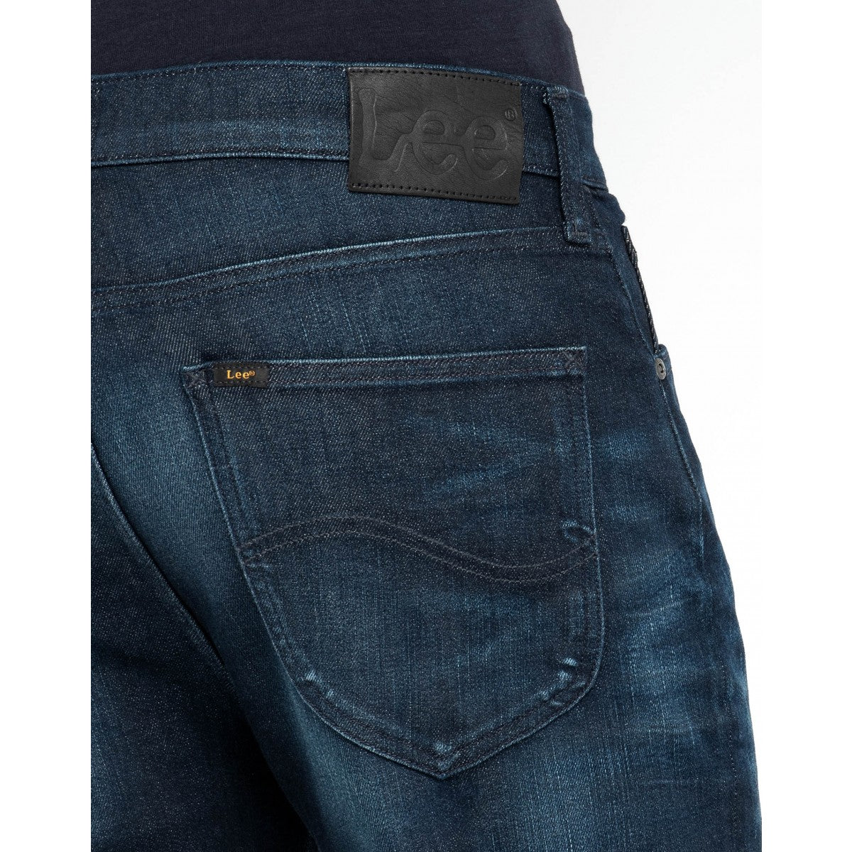 Lee Arvin Tapered Jeans in Shrewd Blue â Inocencia