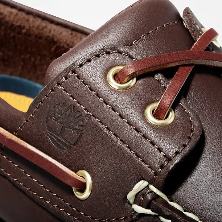 Timberland Classic 2 Eye Boat Shoe in Brown White Sole Inocencia