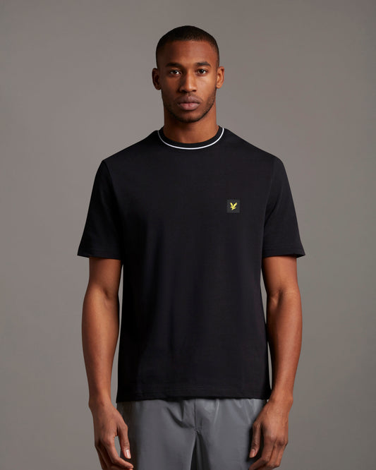 Lyle & Scott Casuals Tipped T-Shirt in Jet Black